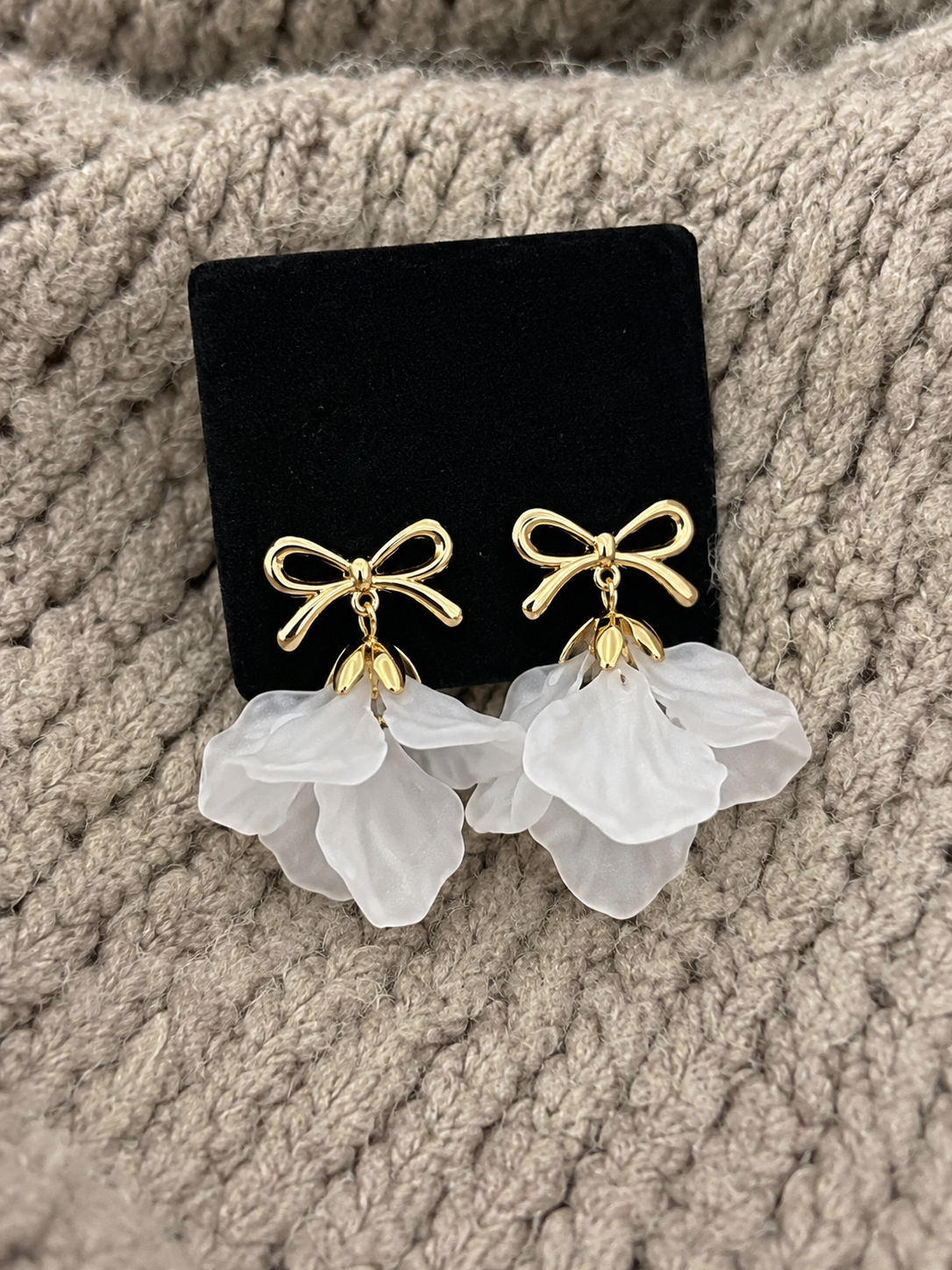 Boucle d’oreille Rosalie